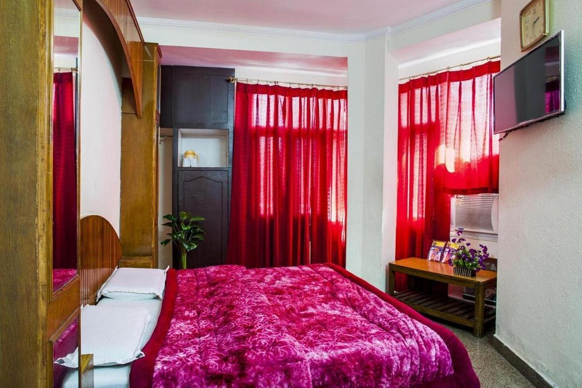 Hotel Raghunath Jammu Bagian luar foto