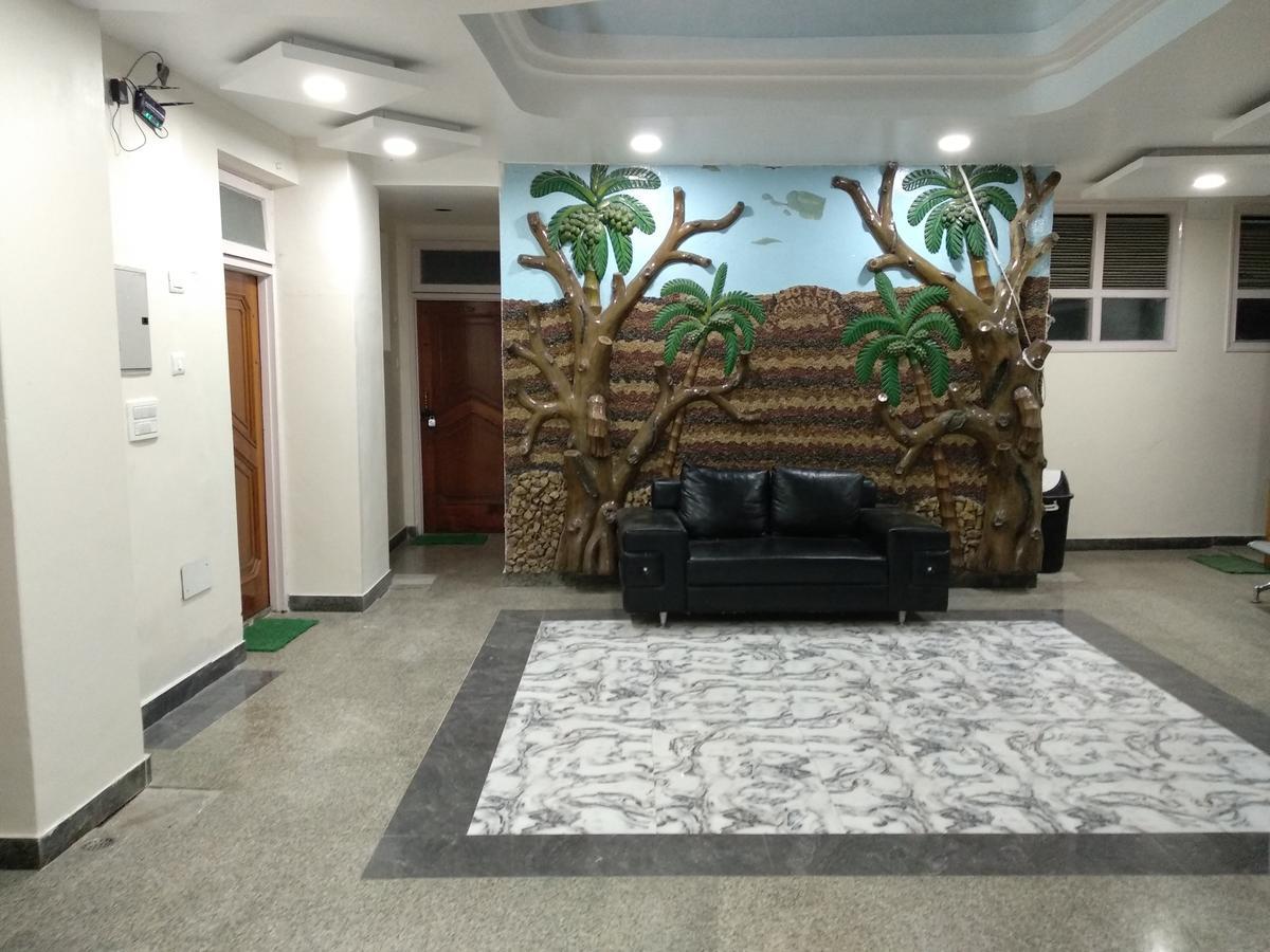 Hotel Raghunath Jammu Bagian luar foto